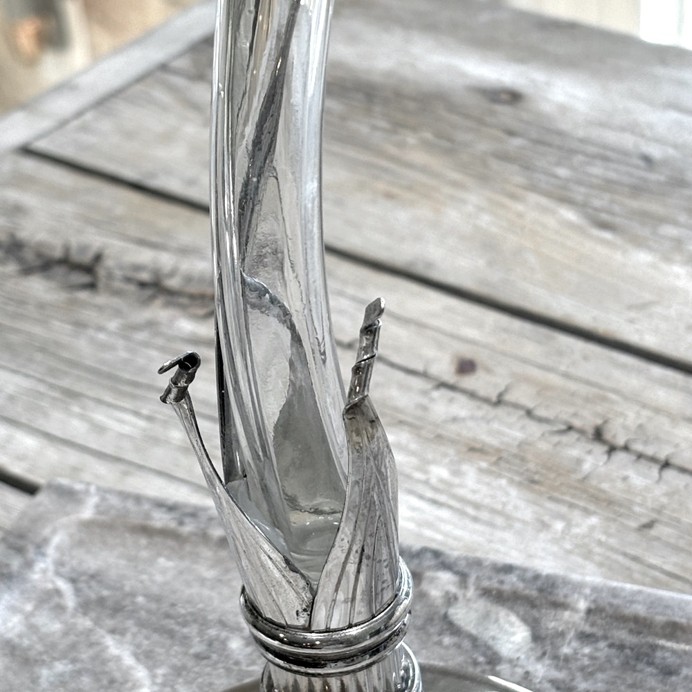 Vintage Handblown Glass Lily Vase. 15” T. Rare | Art Deco | Stunning | Large! - Picture 5 of 10